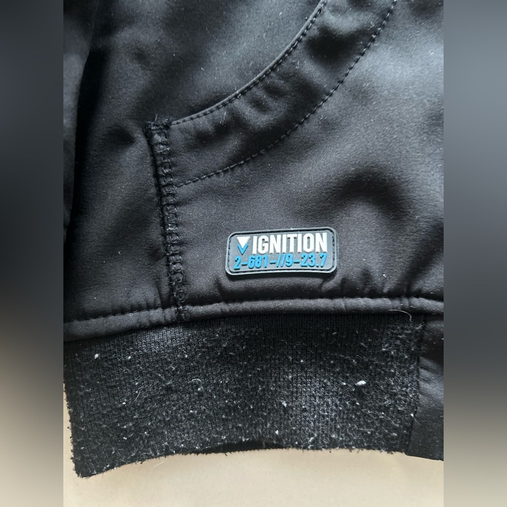 Zipped jacket - Picture 7 of 7